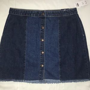 Hollister skirt